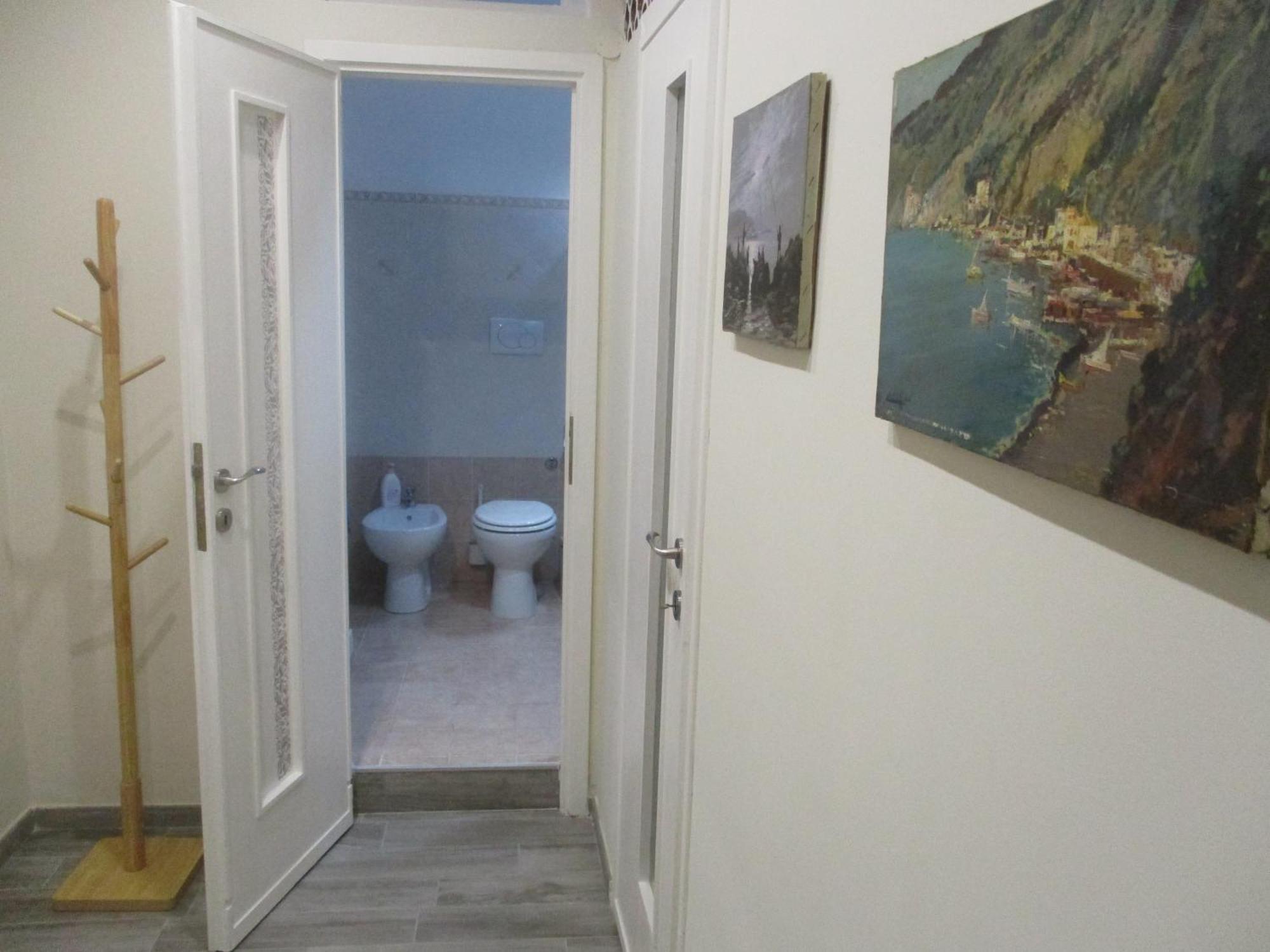 La Casa Del Nespolo Tranquillo Alloggio Vicino Alla Stazione Sanremo Exterior foto